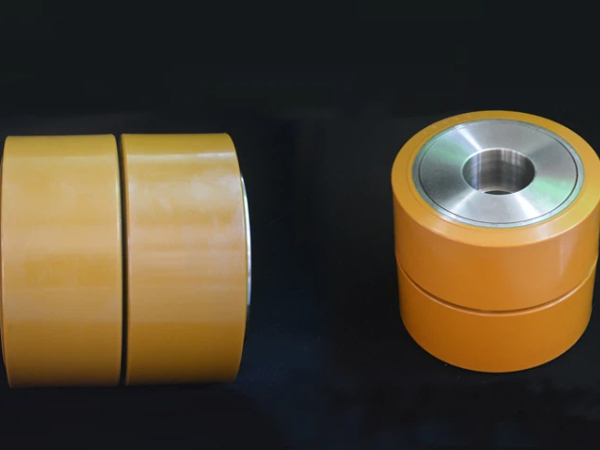 无轨盾构机承载轮