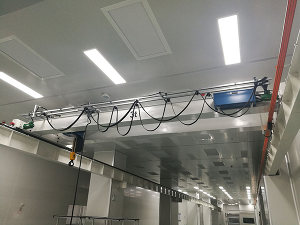低净空洁净室电动提升机