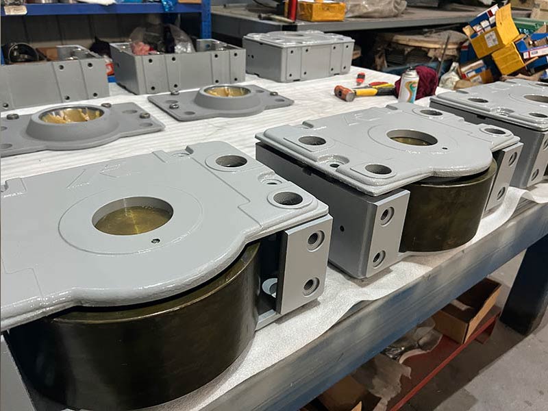 315轨道式行走轮组